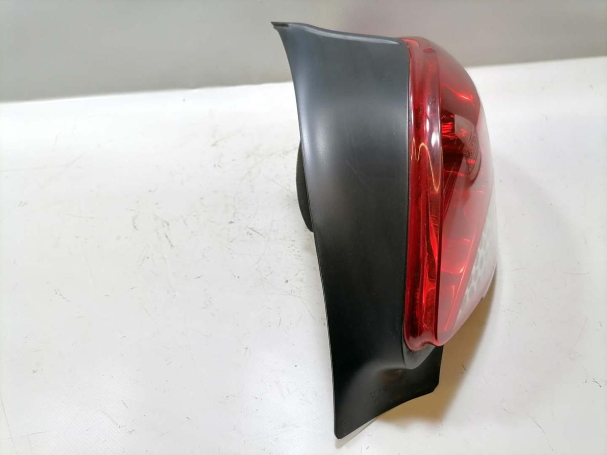 Peugeot 206+ original Rücklicht Rückleuchte Schlussleuchte rechts Bj.2009